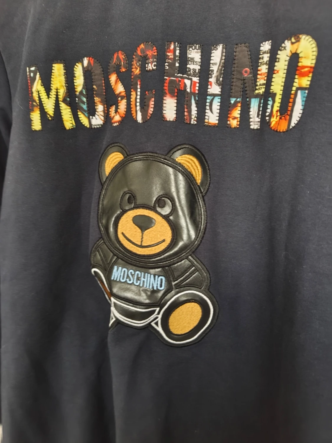 Svart Moschino tröja med björn - 2