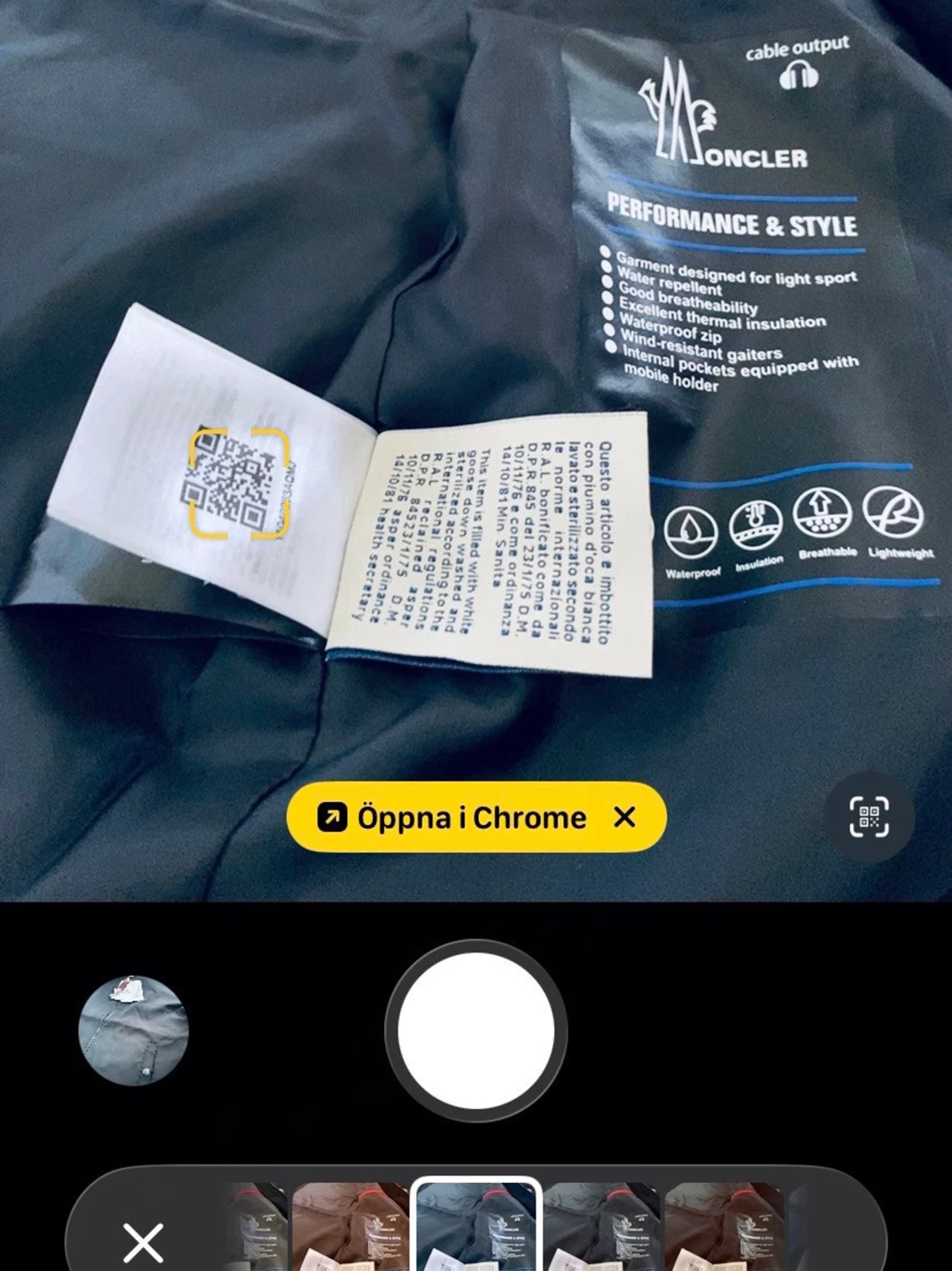 Svart Moncler vindjacka med huva - 1
