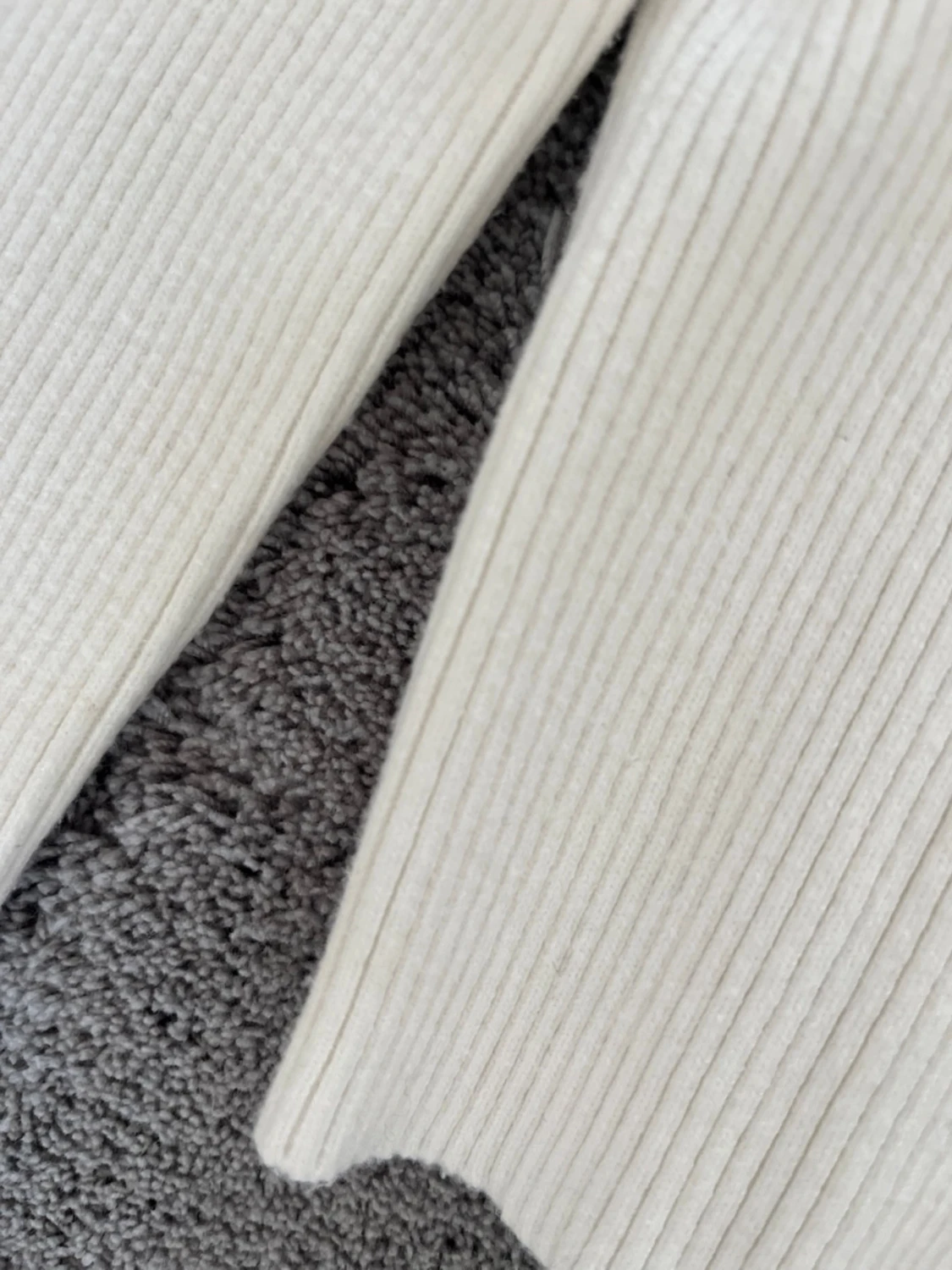 Vit ribbad cropped cardigan Dilvin - 2