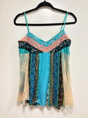 Babydoll-topp - Superfin paljettopp från Rue21. Står ingen storlek men den passar M.