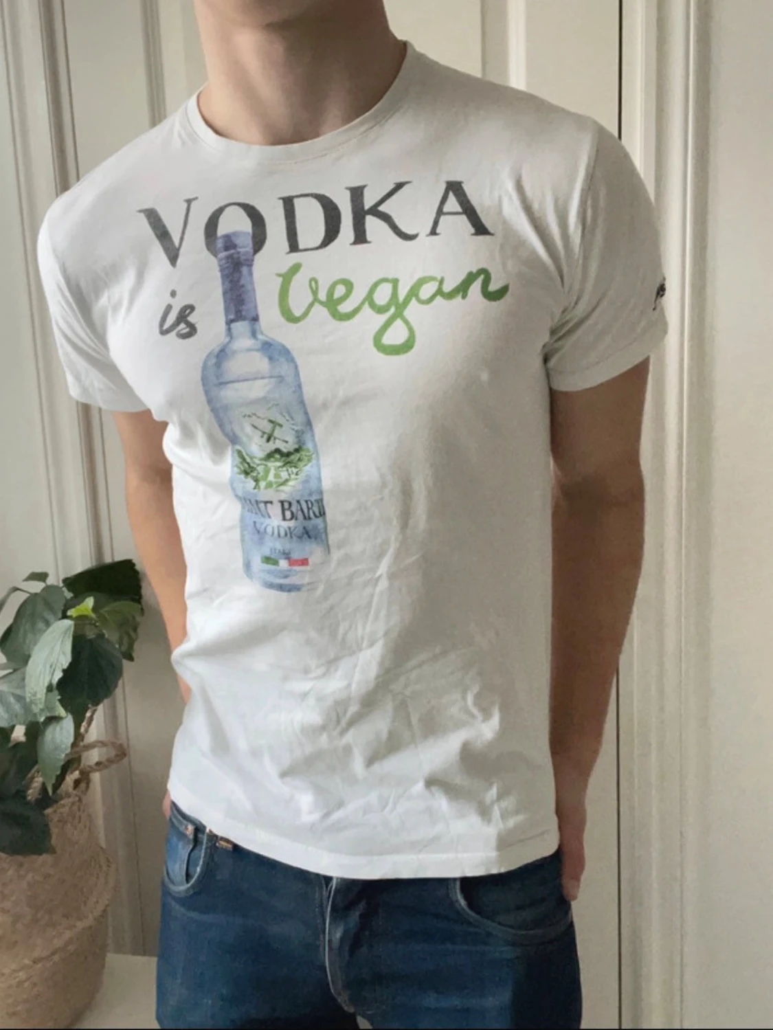 Vodka is vegan MC2| S - 4