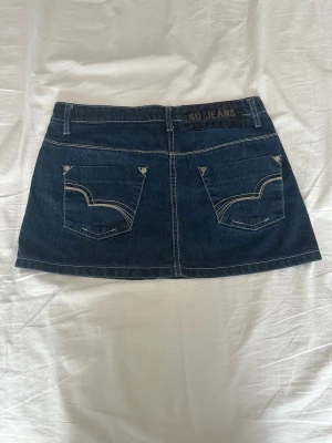 Mörkblå jeanskjol  - Mörkblå jeanskjol 