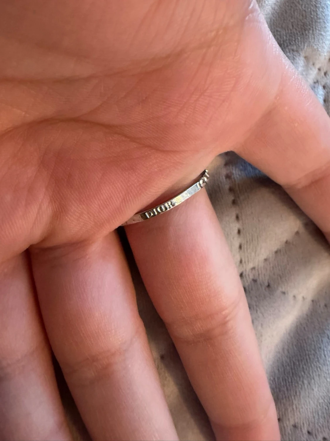 Snygg silverring från Dior - 3