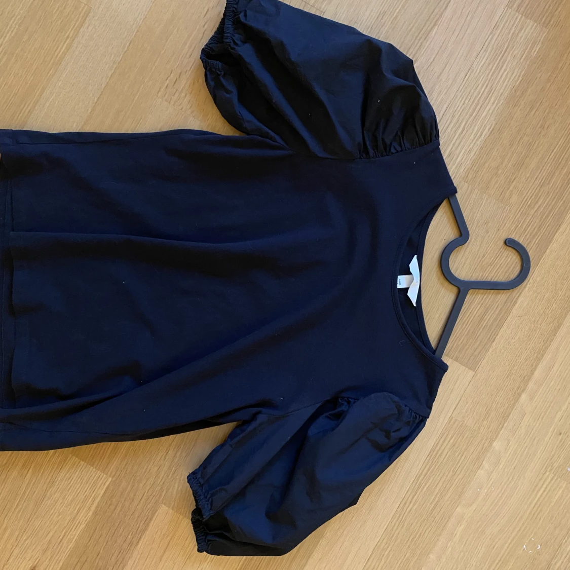 Ballong ärmade T-shirts i bra skick - 91