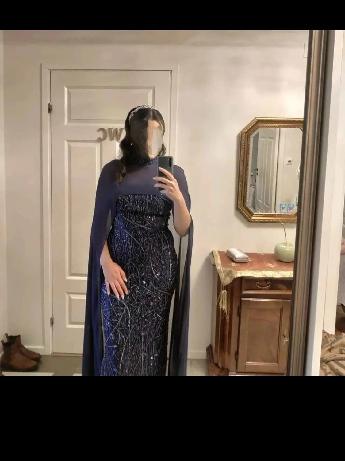 Mörkblå glittrig långklänning - 1