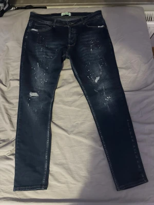 Blå designer Jeans - Blå designer bekväma jeans, Passar M