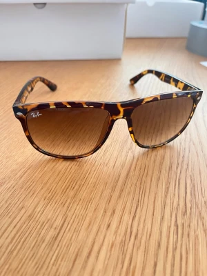 Rayban boyfriend - Helt nya köpt utomlands!