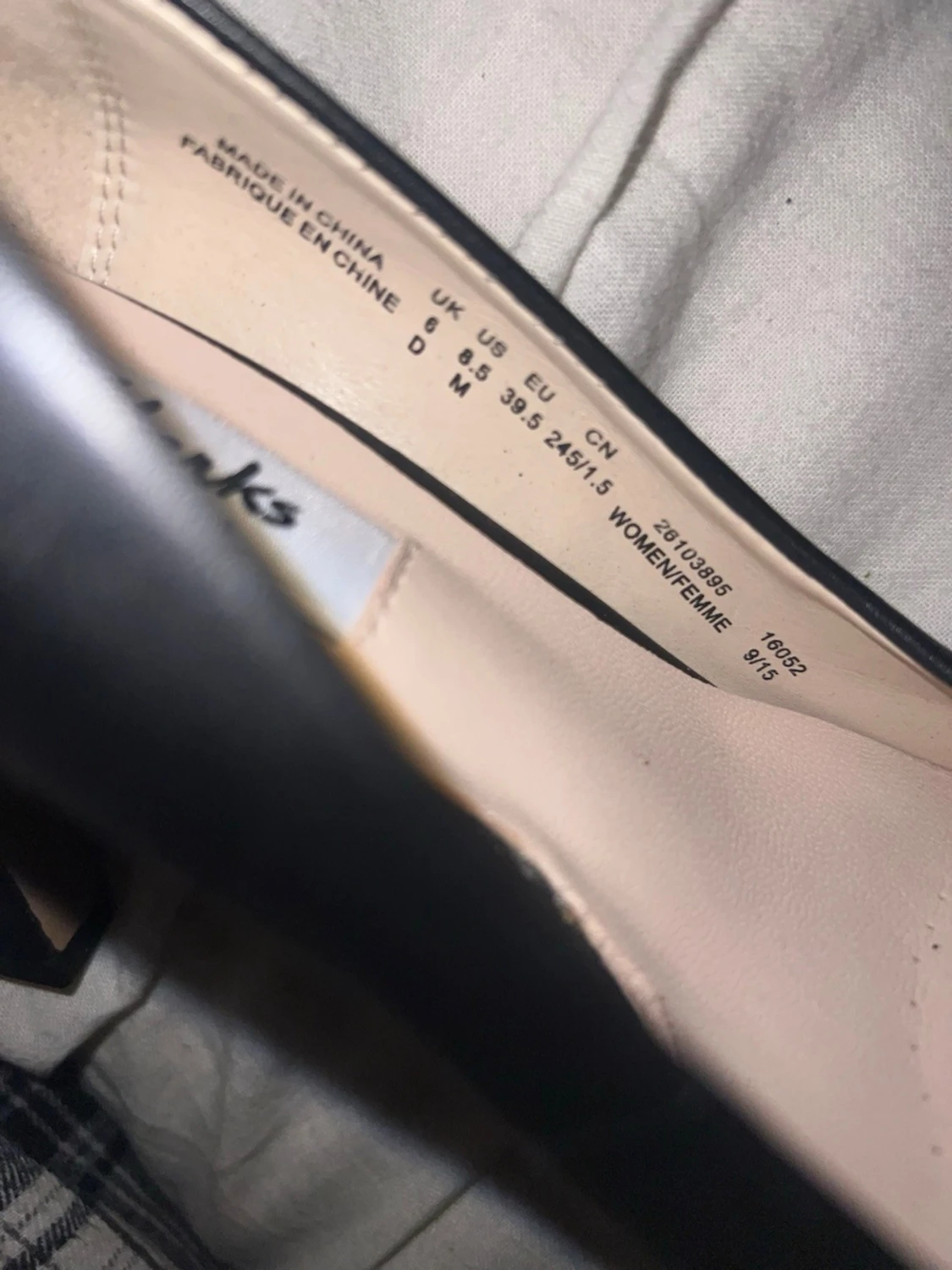 Svarta pumps från Clarks - 2