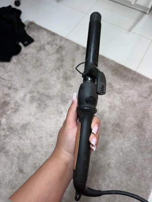 Locktång från Clas Ohlson  - Locktång från Clas Ohlson. Köpt för många år sedan. Har ej använts på några år. Säljer den för en billig peng 