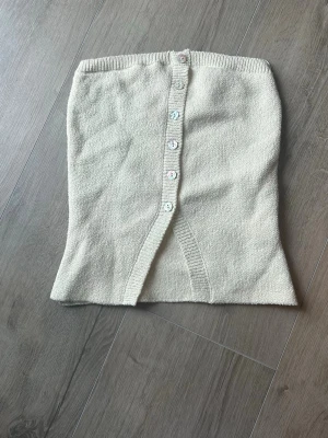 Stickad topp  - Aldrig använd