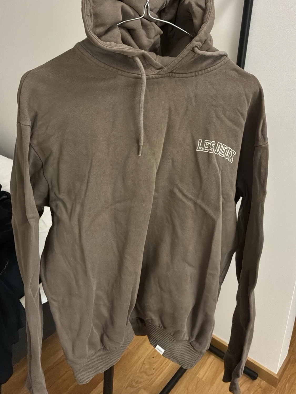 Les Deux Blake Hoodie Mountain - Herr - M (något mindre i storlek)