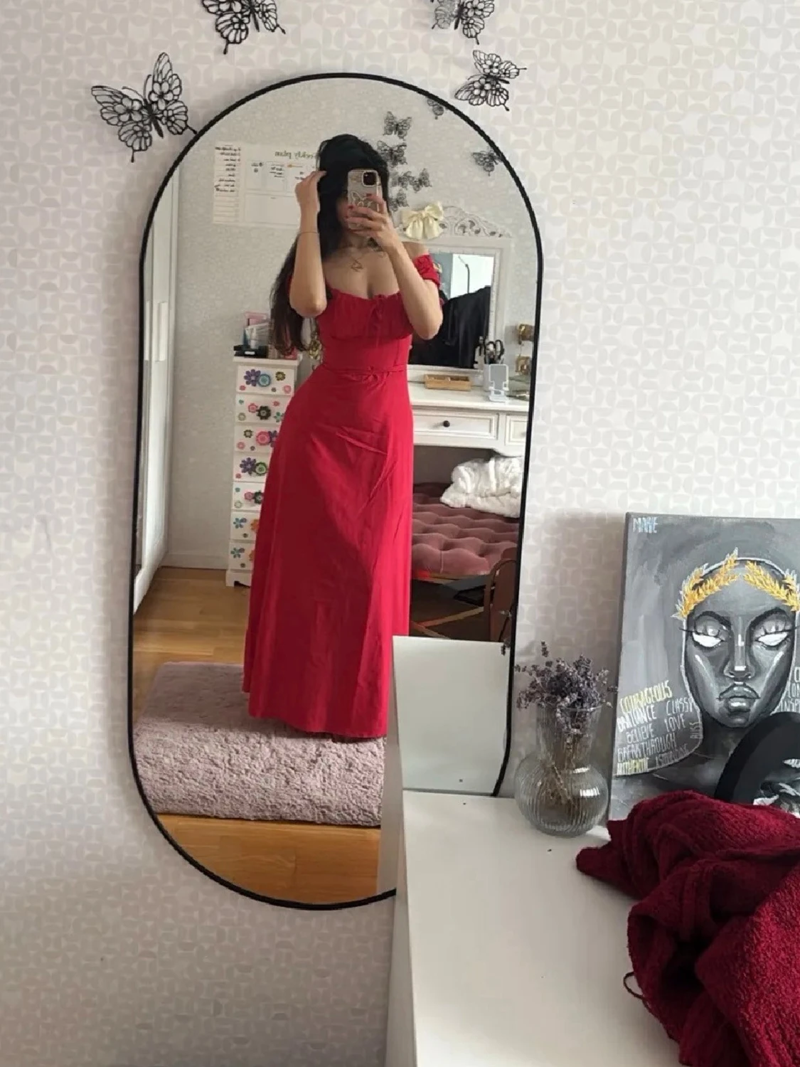 Röd långklänning med snörning - 3