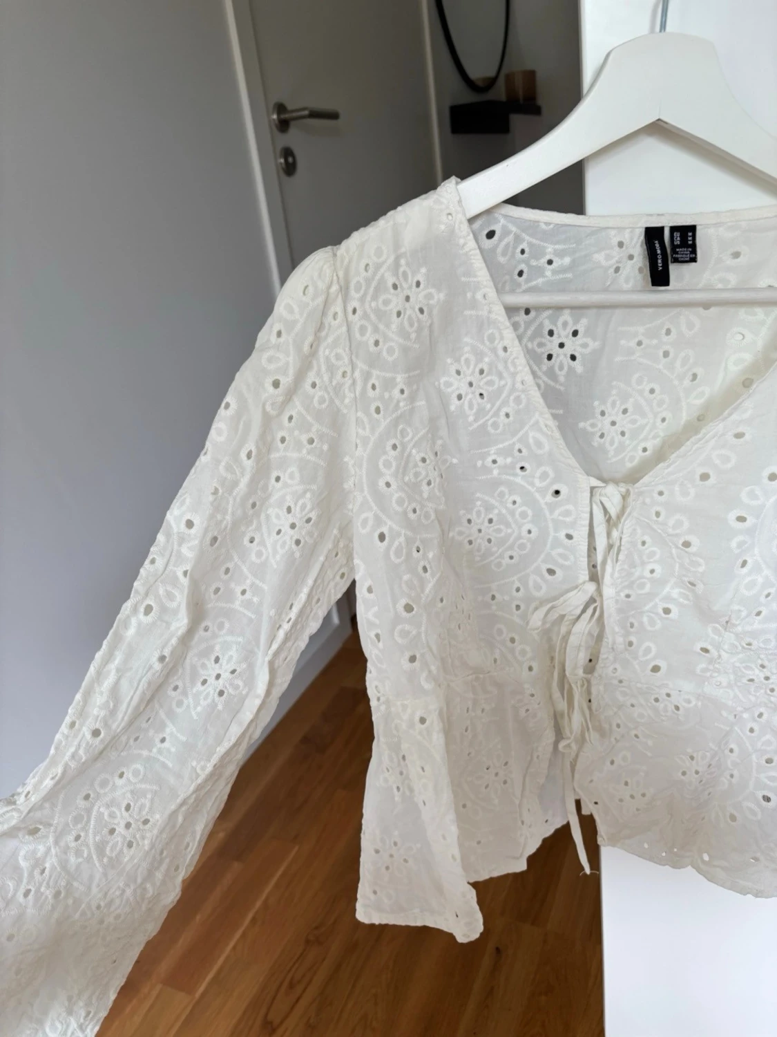 Blus - 1