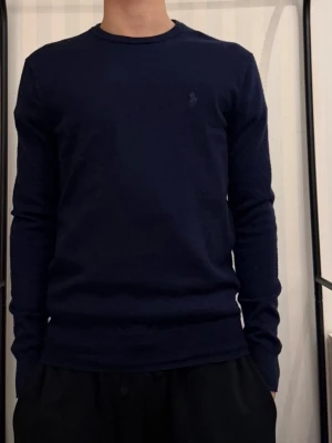 Ralph lauren merinoull tröja - Ralph lauren merinoull tröja - storlek xs - skick 8/10 - fler frågor? Kontakta mig