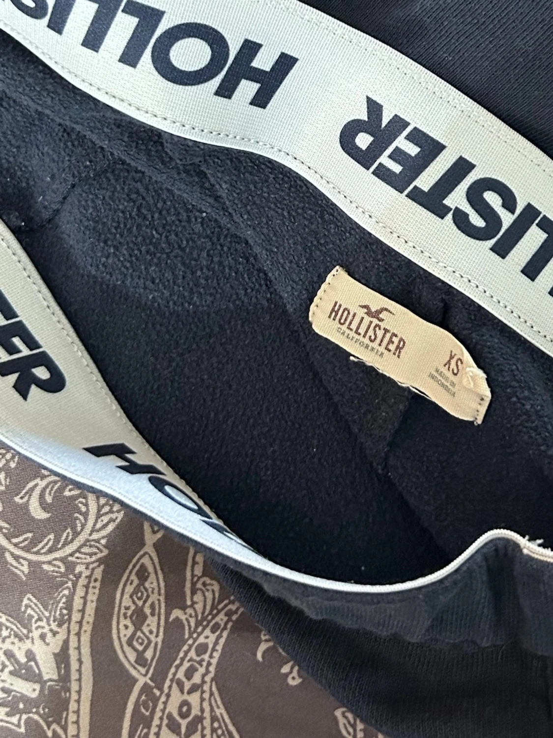 Blå shorts från Hollister - 3