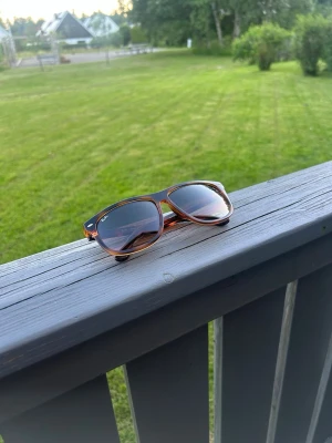 Rayban boyfriend  - Säljer ett par helt nya rayban boyfriend billigt pga att mor slängde boxen🫤.                                       Skriv för mer information!