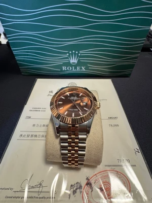 Rolx Role Datejust 41mm Gold Dial / O... - Fin 41mm Rolx Datejust, Oanvänd, justerbar längd. Möts upp i Stockholm.