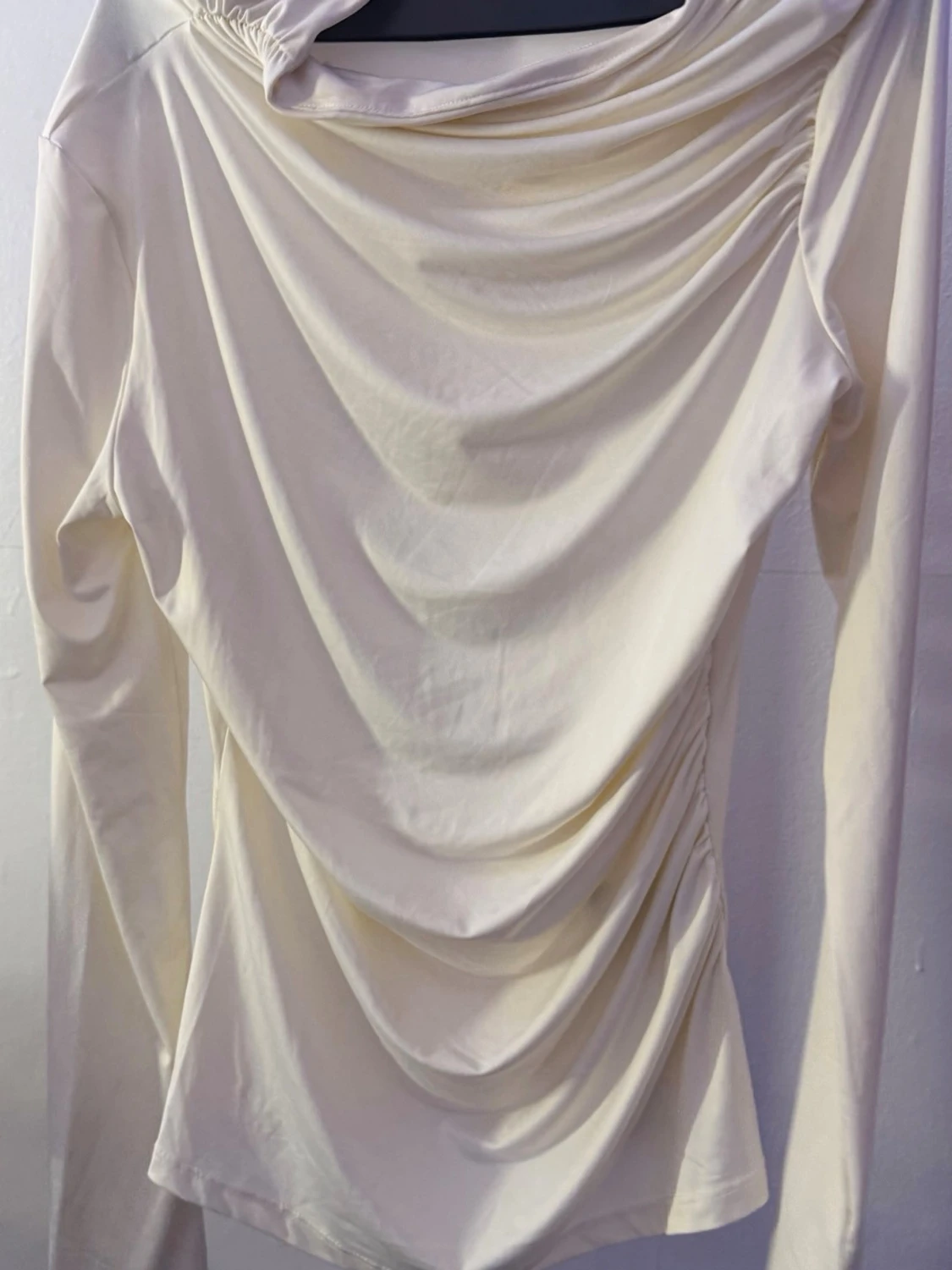 Draperad vit topp – H&M