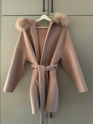 Kappa storlek M - Använd fåtal gånger 