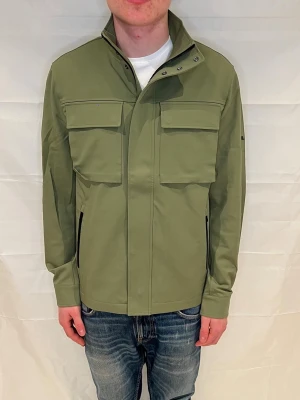 J.lindeberg filed jacka  - Helt ny med tags 