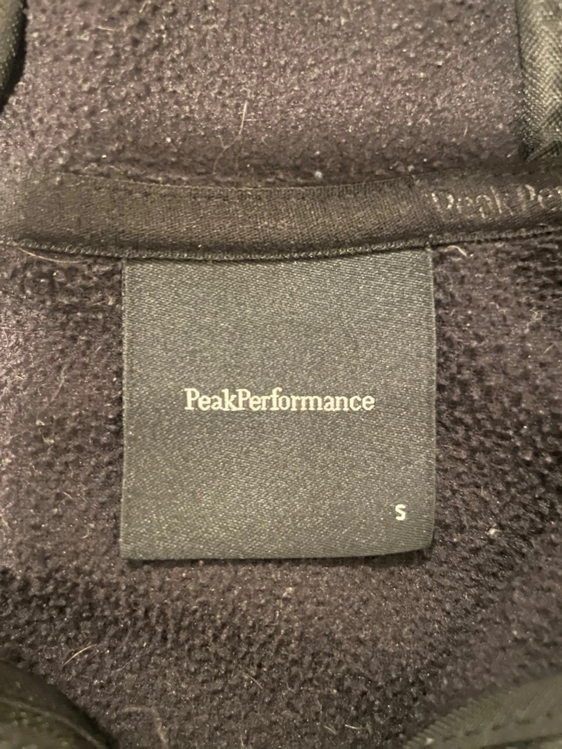 Svart peak performance kofta  - 3