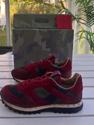 Rockrunner - Rockrunner storlek: 37 | Skick: Bra skick | Tillbehör: Box, dustbag, kort