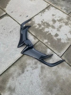 Aerox styling kåpa - Svart metallic 