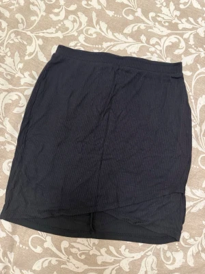 Mini skirt from  Hollister - Mini skirt, size Xs, from Hollister