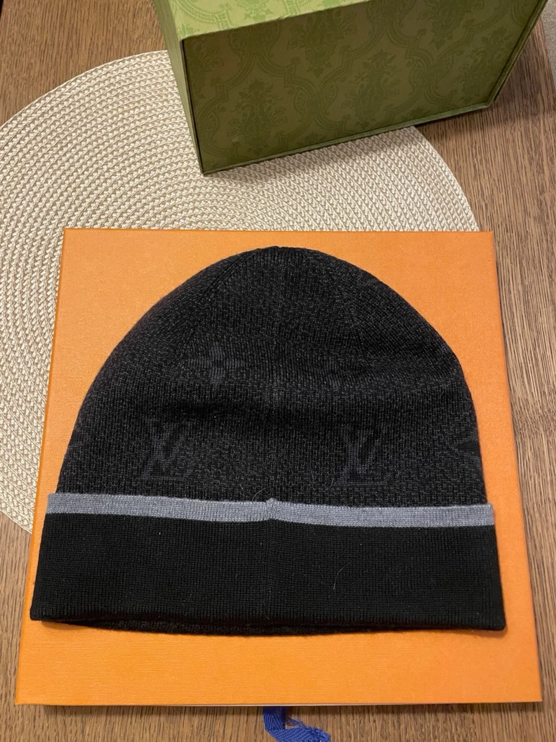 Louis Vuitton mössa  - 1
