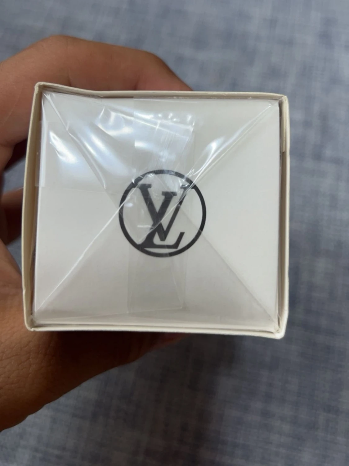 L V PARFYME 100ML - 3