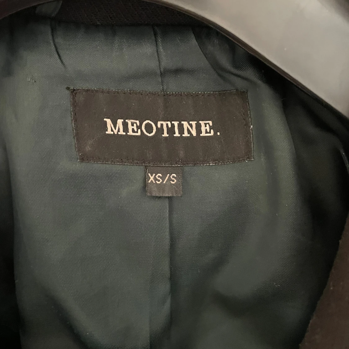 Svart jacka från Meotine - 4