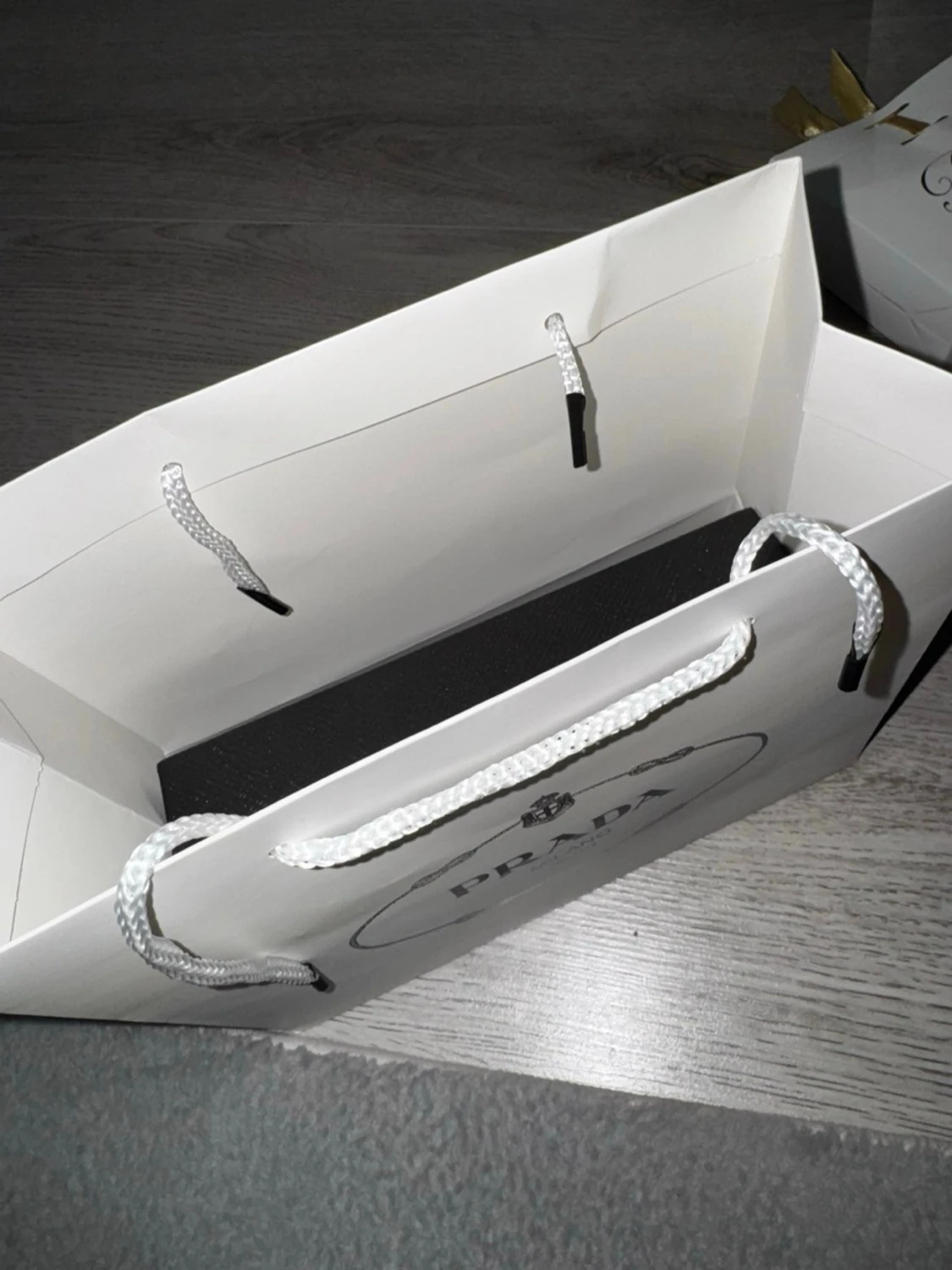 Svarta solglasögon från Prada - 6