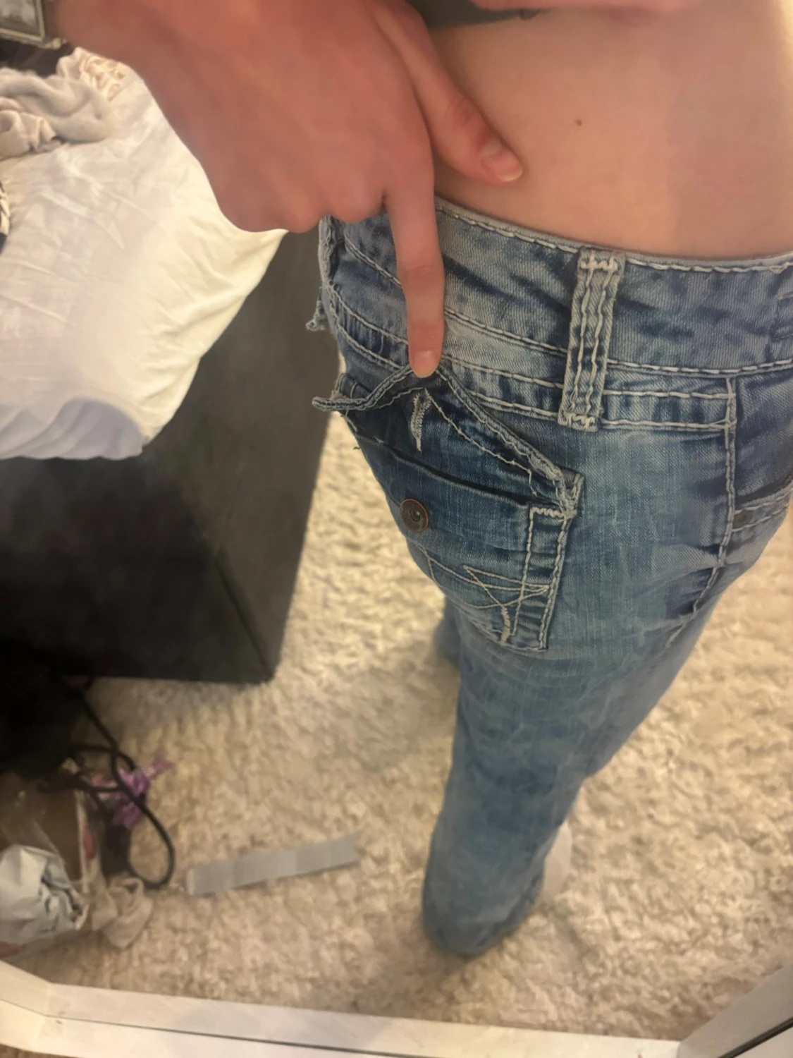 Ljusblå jeans med detaljer - 3