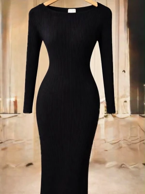 Stickad klänning  - Svart tajt