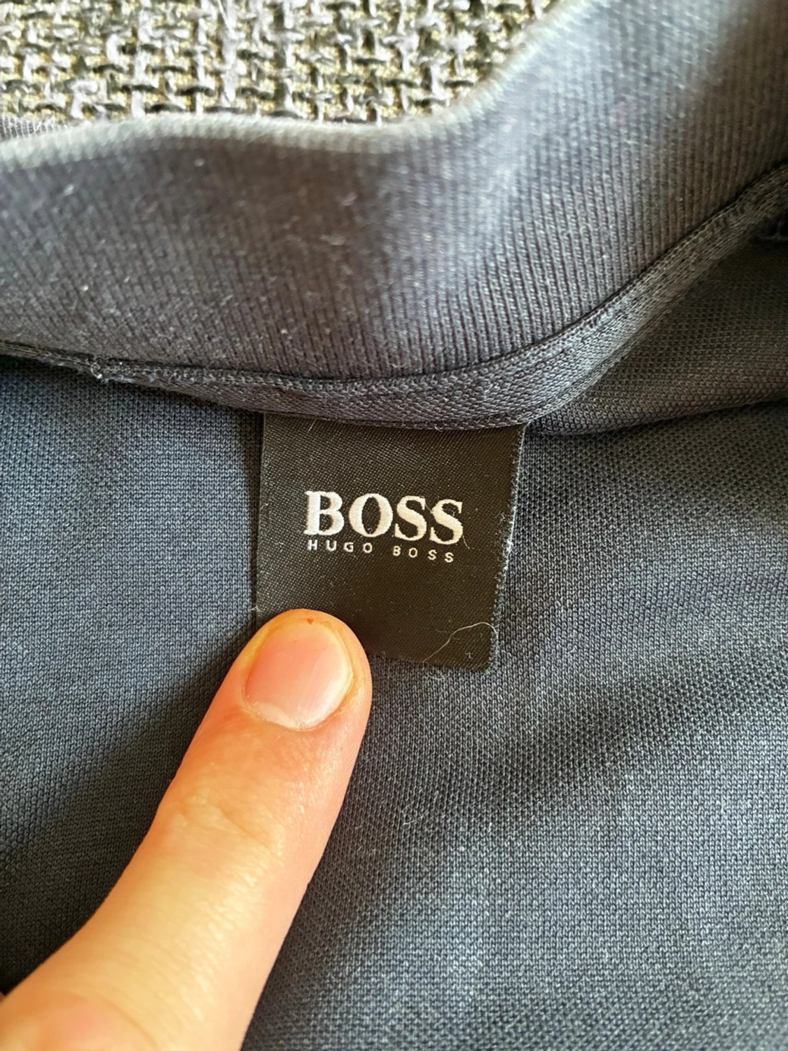 Mörkgrå loungewear-set från Hugo Boss - 3