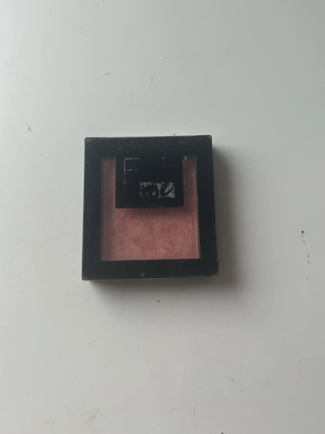 Rosa puderrouge från Maybelline