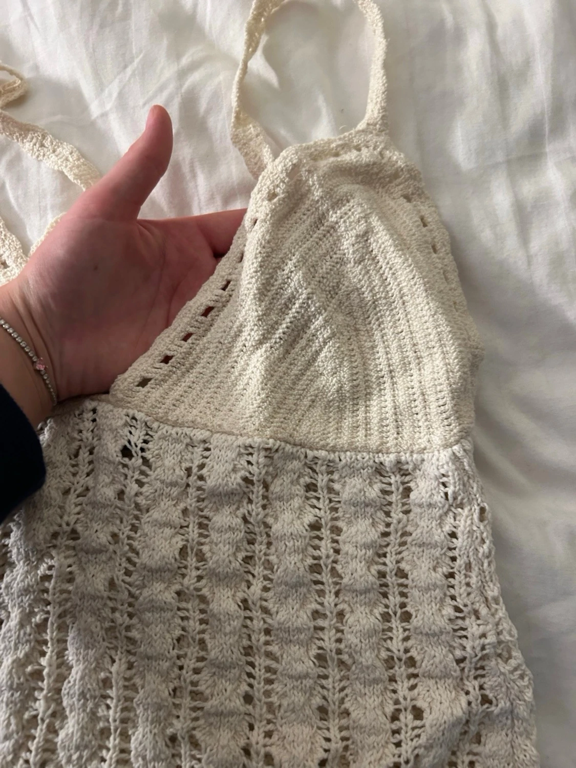 Beige stickad kortklänning H&M - 2