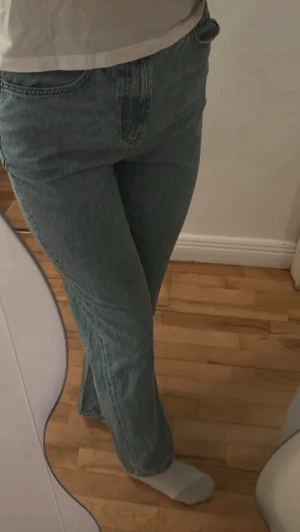 Tall Jeans  - Högmidjade Tall Jeans från ASOS Tall, knappt använda så bra i skick. Storlek W28 L36