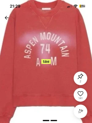 Röd sweatshirt Aspen Mountain - ‼️SÖKER‼️ jag söker en aspen moutain tröja! jag kan köpa den för 200 max. storleken ska va xs. jätte tacksam för alla som hör av sig🥹. tack o hej! 