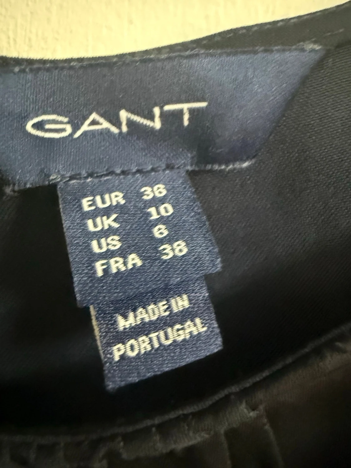 Mörkblå enkel kortklänning från Gant - 3