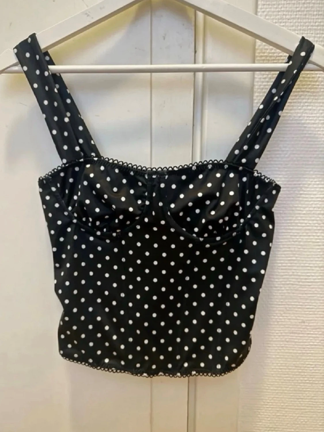 Prickig corsettopp  - 1