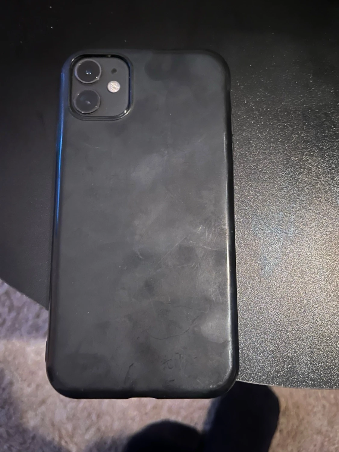 iPhone 11 - 3