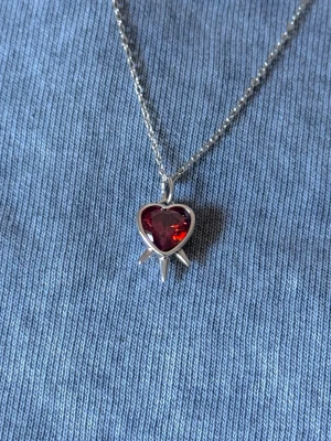 Scarlet Red Heart Silver Arrow - Justerbar, rost och nickel-fri