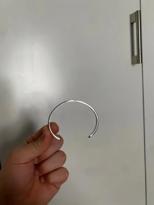 Skönt metal armband - Fins inte mycket att säga riktigt nice och classy armband som är redigerbart