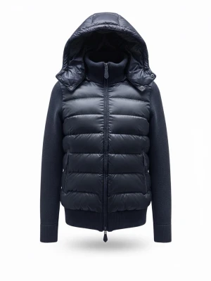 CEVIOR CARDIGANS  - Torino Cardigan.  2-in-1 design med avtagbar luva. Tillverkad i en noggrant utvald ullblandning för värme, struktur och hållbarhet. Levereras med tags och påse, helt ny.   Besök vår hemsida för mer information. 