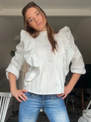 Minus Blus - Jättefin blus från Minus perfekt till våren🤩 Bra skick