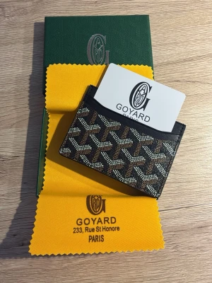 Plånbok - Riktigt fet plånbok, ny i originallåda. Skick 10/10!