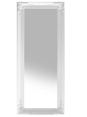 Vit spegel med dekorerad ram - Stilren spegel med rektangulär form och vit ram med klassiska dekorationer i hörnen. Perfekt som helkroppsspegel eller som snygg inredningsdetalj i hallen eller sovrummet. Ramen har fina detaljer som ger en elegant känsla.