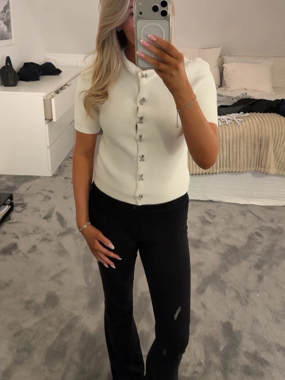 Kortarmad stickad tröja 