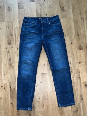 Jack & Jones jeans  - Riktigt feta slim för Jack & Jones jeans i bra skick och snygg tvätt